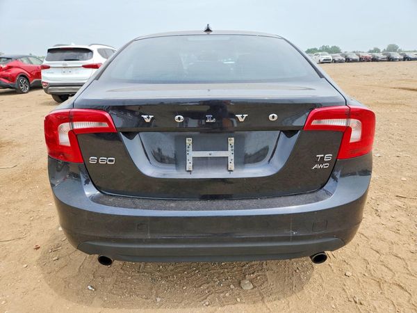 2012 VOLVO S60