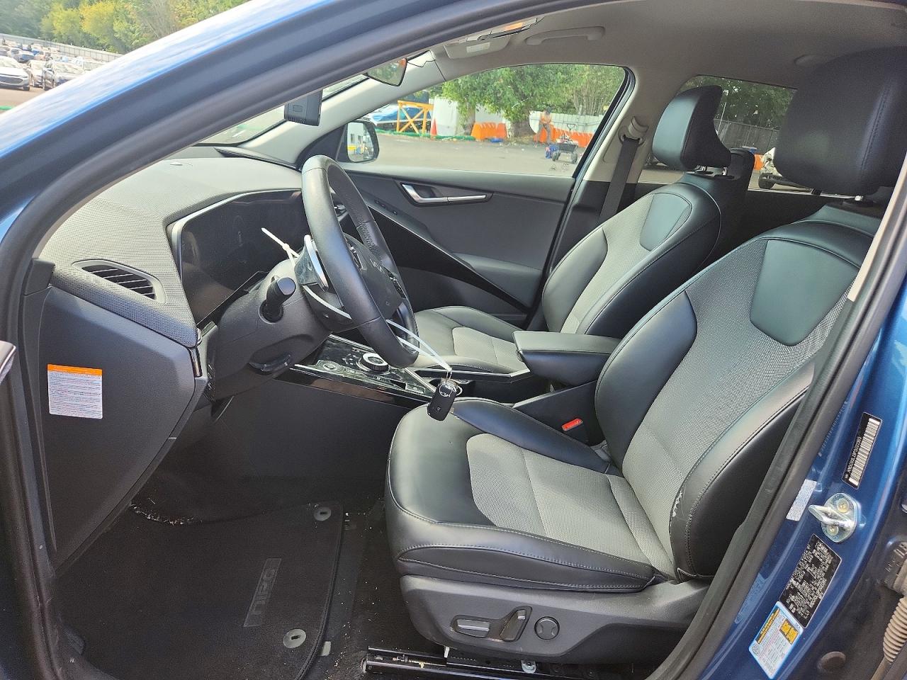 2023 KIA NIRO Wind