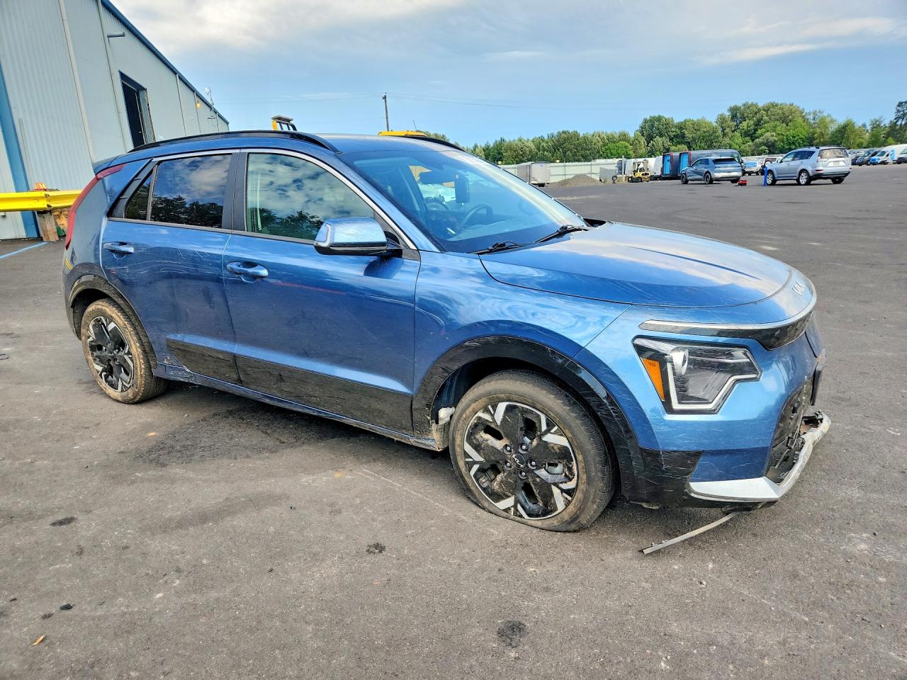 2023 KIA NIRO Wind