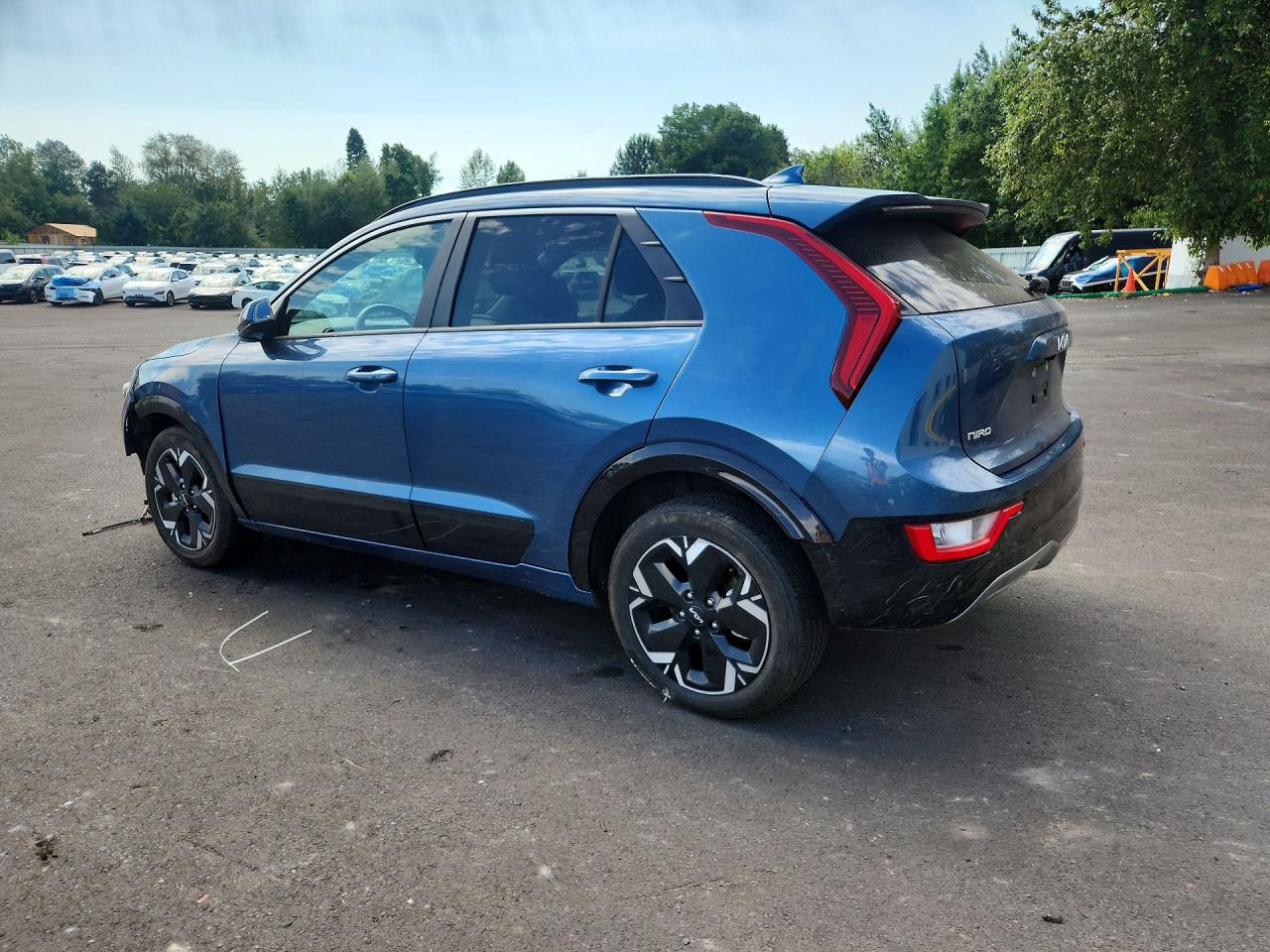 2023 KIA NIRO Wind