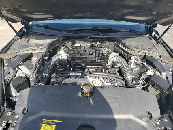 2015 INFINITI Q50