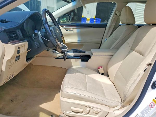 2015 LEXUS ES