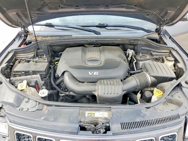 2015 JEEP GRAND CHEROKEE OVERLAND 4X2
