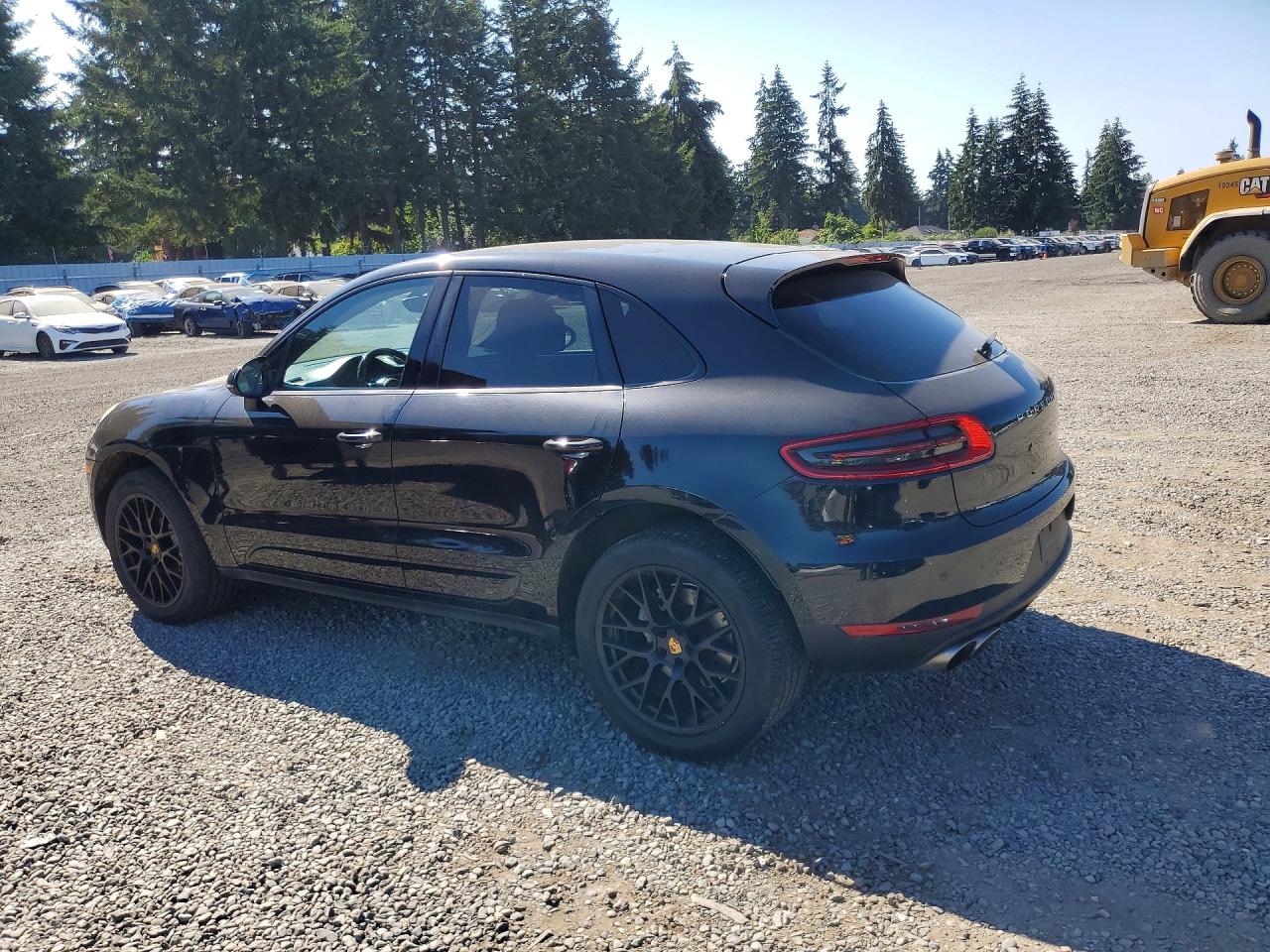 2015 PORSCHE MACAN