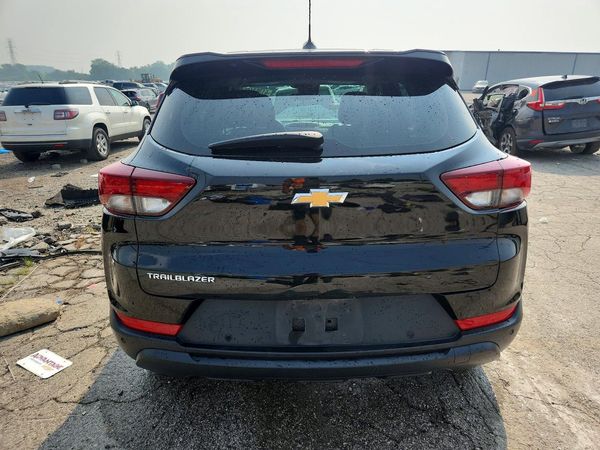 2021 CHEVROLET TRAILBLAZER LS