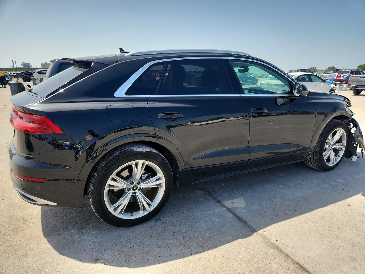 2023 AUDI Q8 quattro Prestige