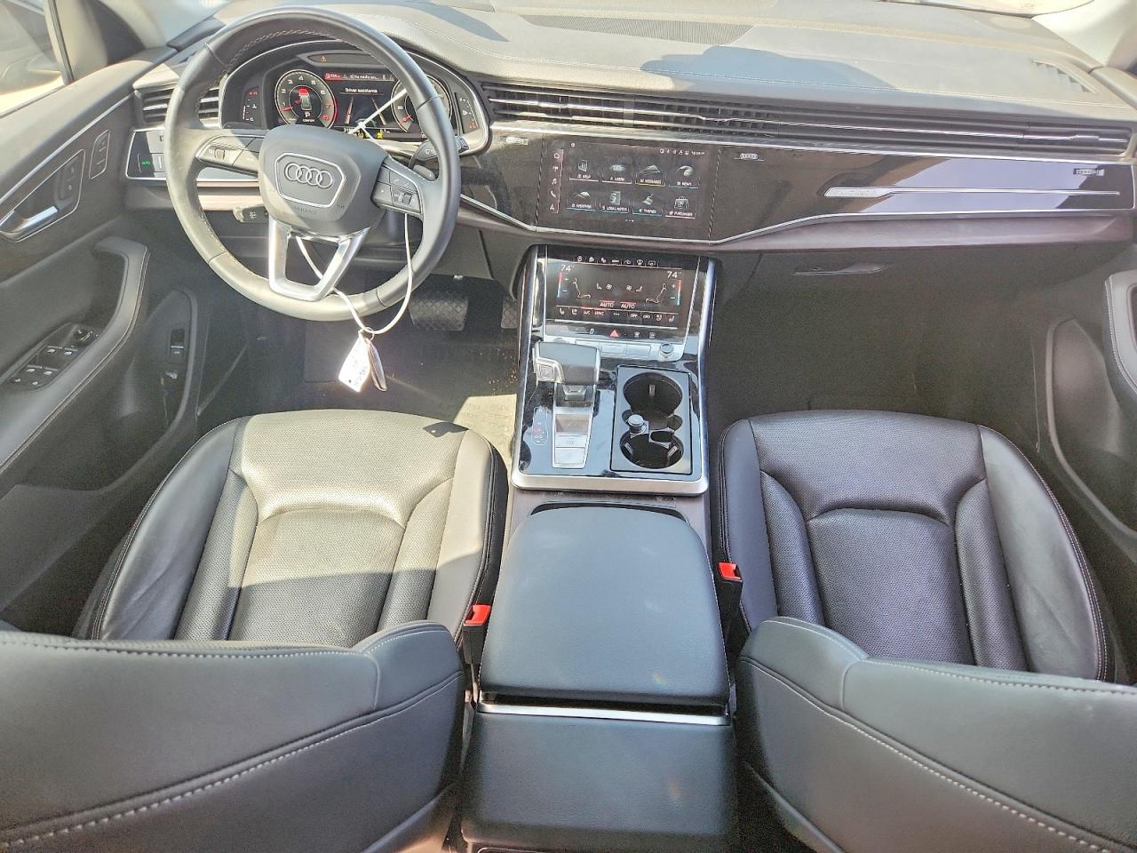 2023 AUDI Q8 quattro Prestige