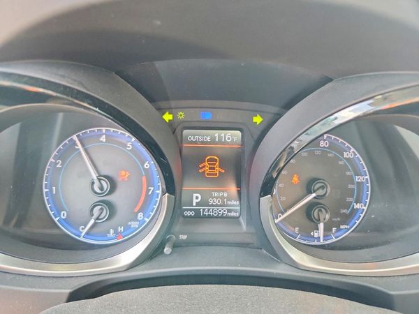2014 TOYOTA COROLLA L/LE