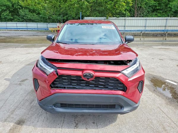 2023 TOYOTA RAV4 LE