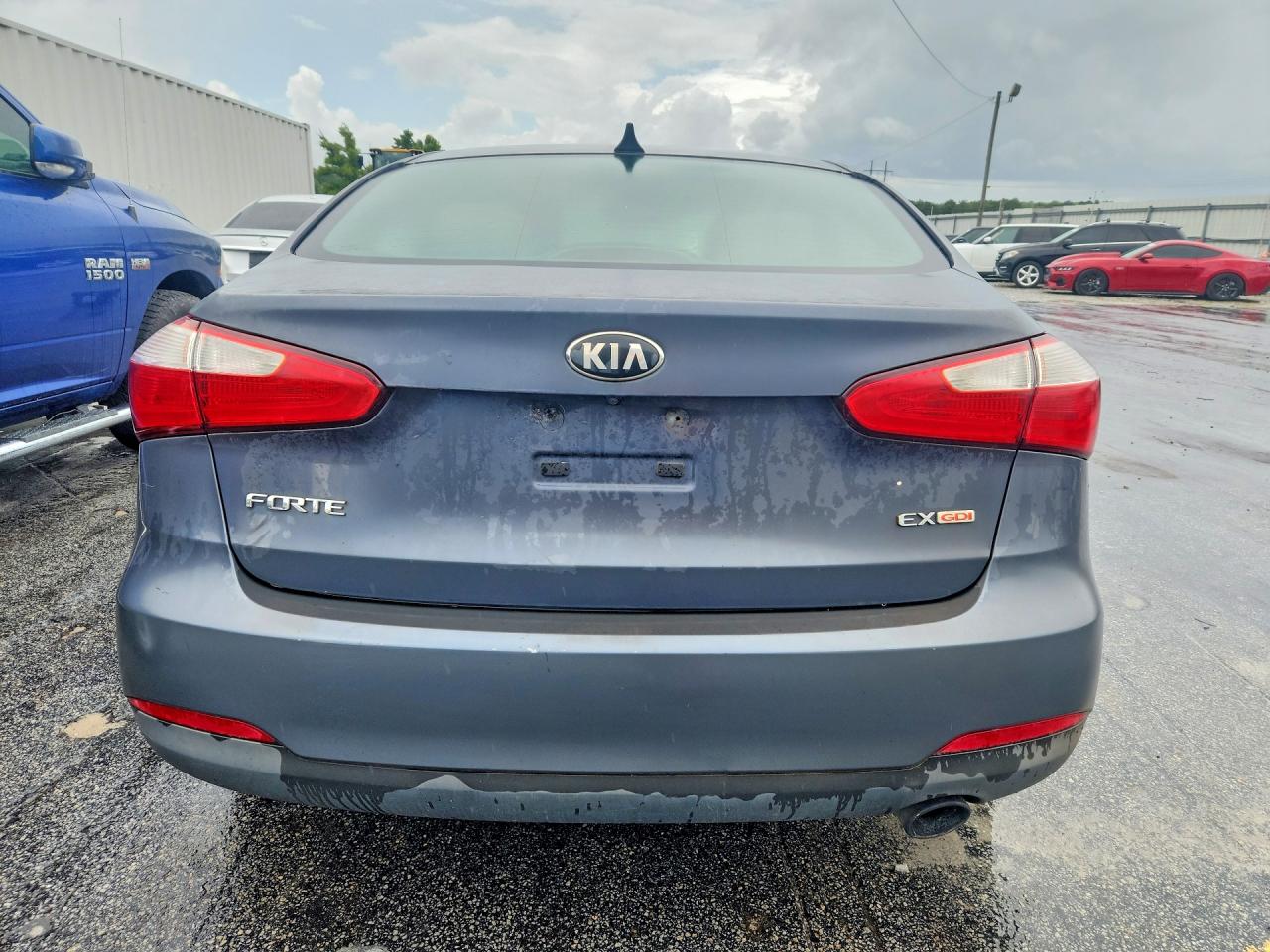 2015 KIA FORTE TOP (High)