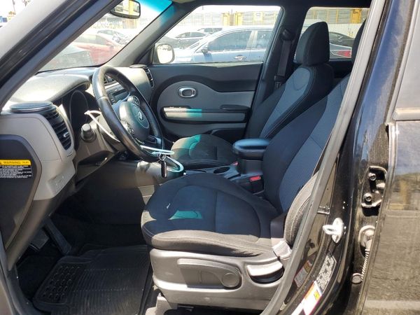 2017 KIA SOUL