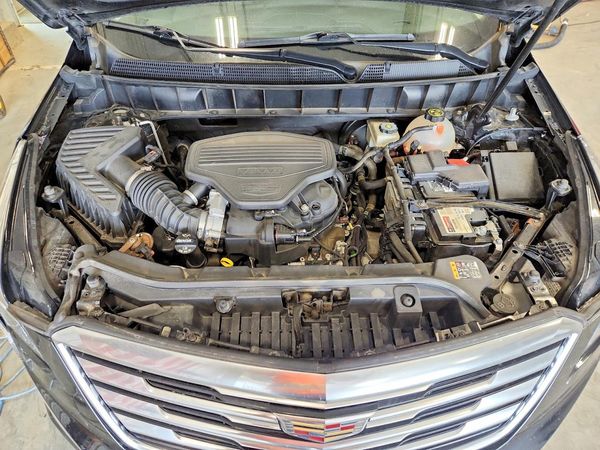 2017 CADILLAC XT5 Premium Luxury