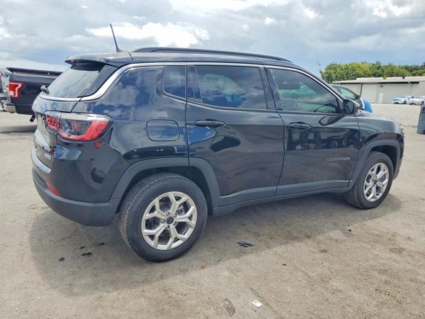 2025 JEEP COMPASS North, Latitude