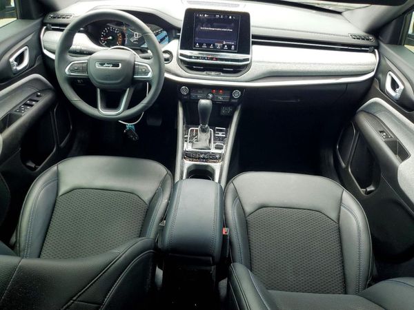 2025 JEEP COMPASS North, Latitude