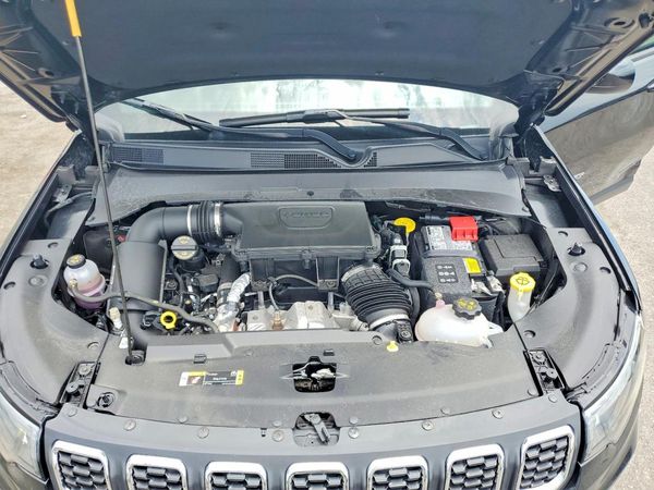 2025 JEEP COMPASS North, Latitude