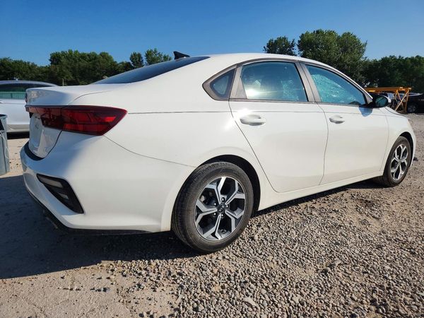 2021 KIA FORTE FE, LXS