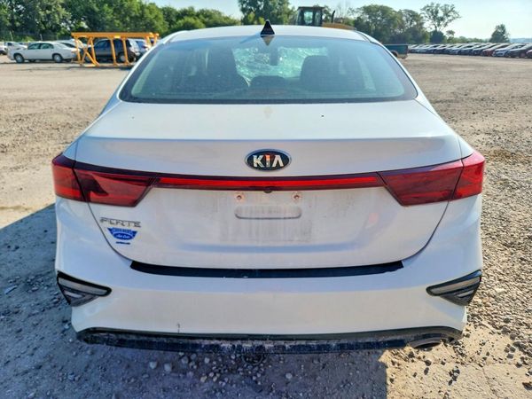 2021 KIA FORTE FE, LXS