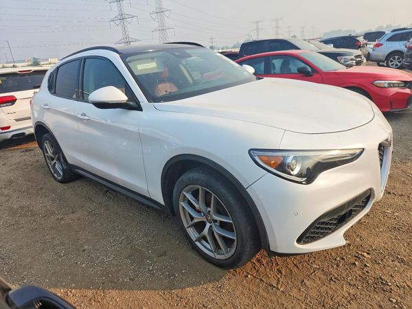 2018 ALFA ROMEO STELVIO AWD