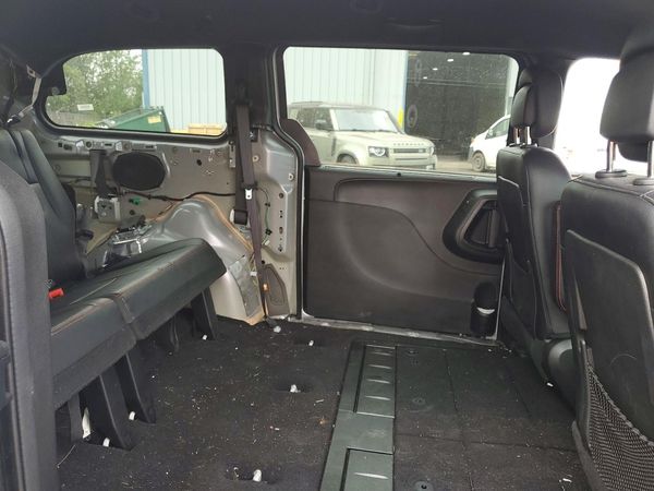 2019 DODGE GRAND CARAVAN GT
