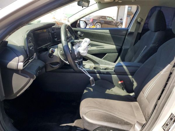 2021 HYUNDAI ELANTRA
