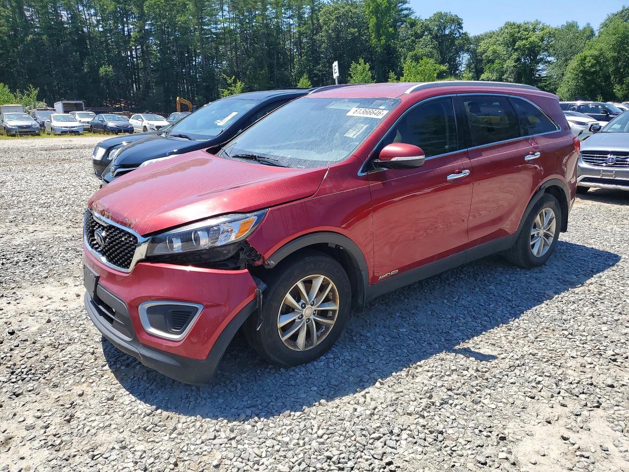 2017 KIA SORENTO L, LX — Front 3/4