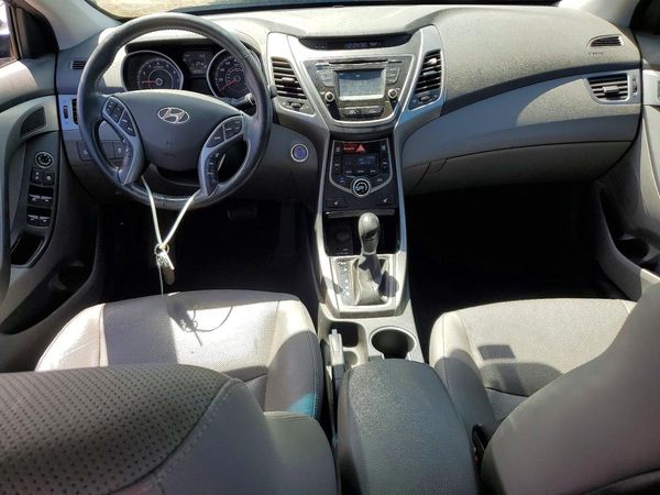 2016 HYUNDAI ELANTRA