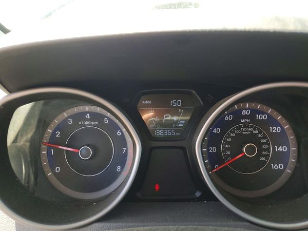 2016 HYUNDAI ELANTRA