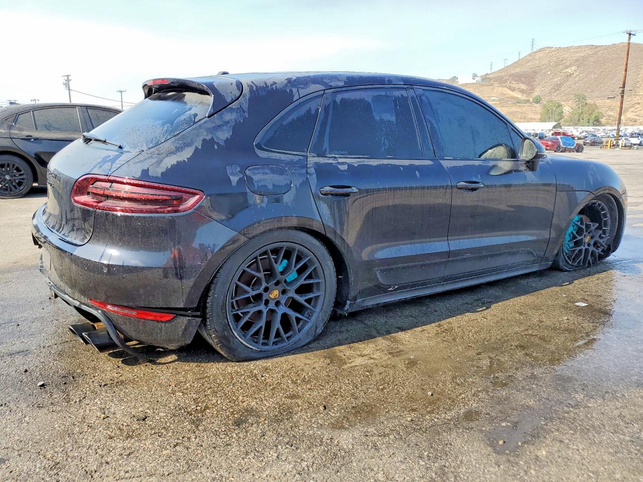 2017 PORSCHE MACAN
