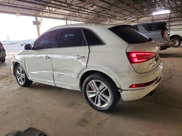 2016 AUDI Q3 Premium Plus