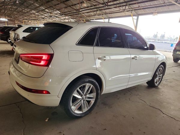 2016 AUDI Q3 Premium Plus