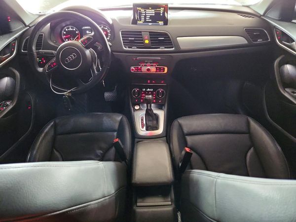 2016 AUDI Q3 Premium Plus