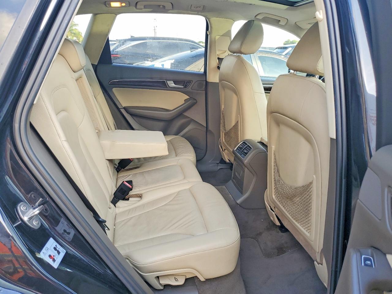 2013 AUDI Q5 Premium Plus