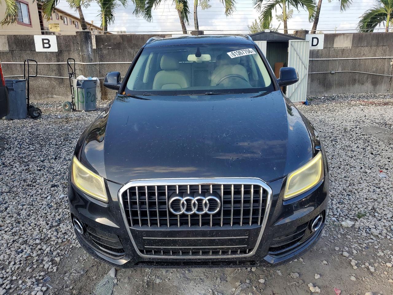2013 AUDI Q5 Premium Plus
