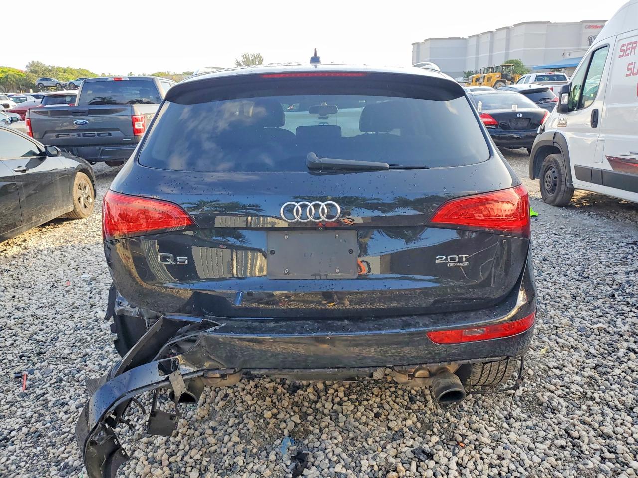 2013 AUDI Q5 Premium Plus