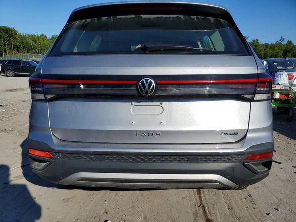 2025 VOLKSWAGEN TAOS 4Motion S