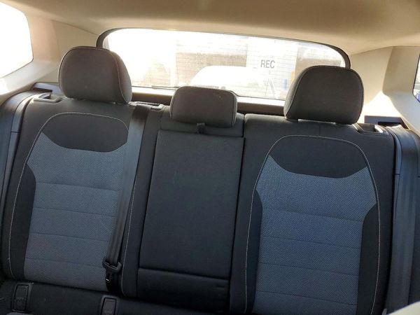 2025 VOLKSWAGEN TAOS 4Motion S