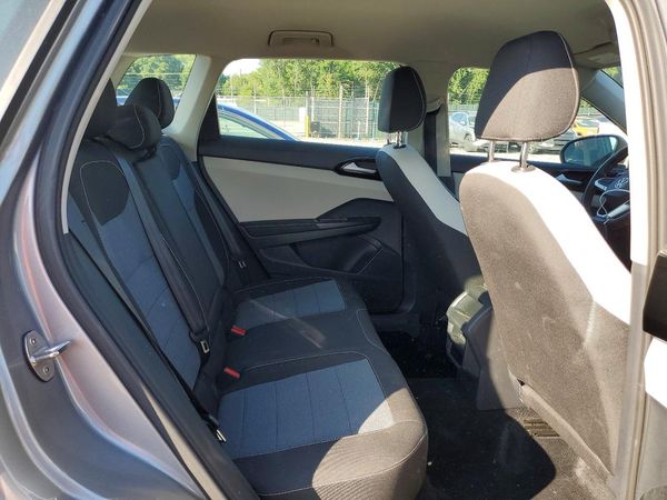 2025 VOLKSWAGEN TAOS 4Motion S
