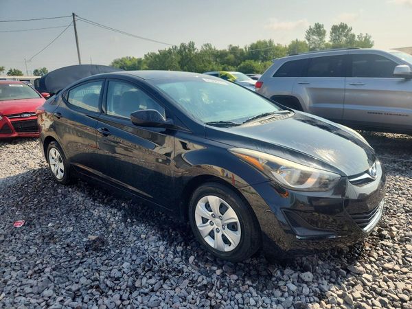 2016 HYUNDAI ELANTRA