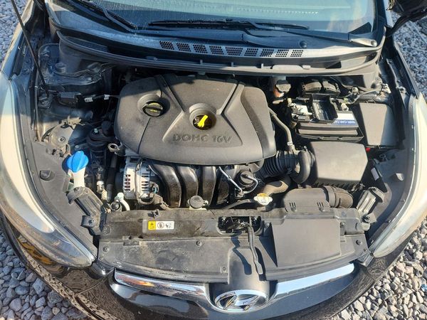 2016 HYUNDAI ELANTRA