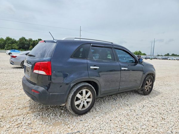 2013 KIA SORENTO