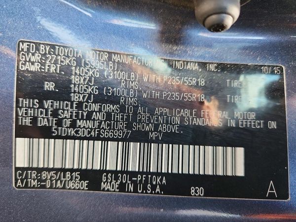 2015 TOYOTA SIENNA