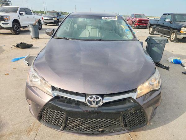 2016 TOYOTA CAMRY