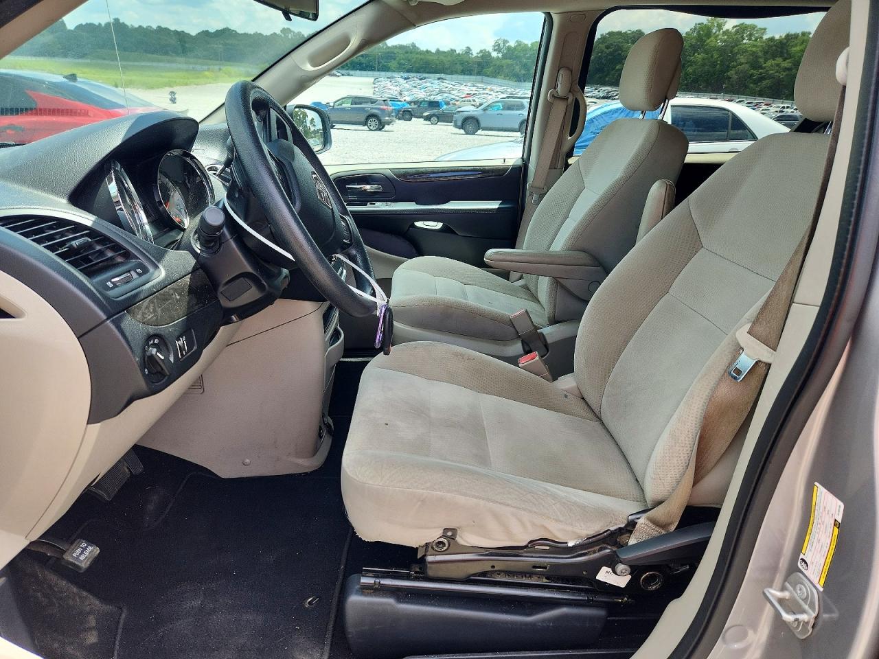 2018 DODGE GRAND CARAVAN SE