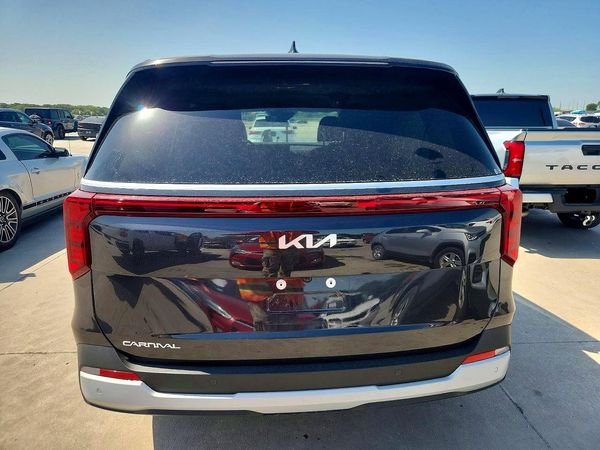 2026 KIA CARNIVAL LX, LXS