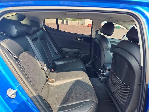 2018 KIA STINGER