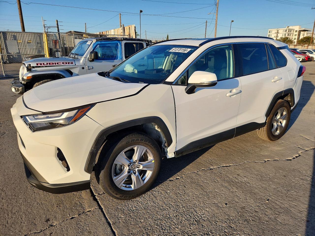 2024 TOYOTA RAV4 XLE