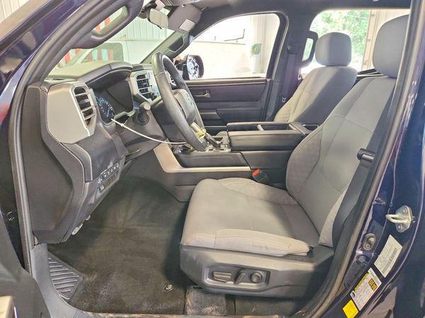 2025 TOYOTA TUNDRA