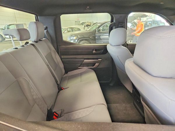 2025 TOYOTA TUNDRA