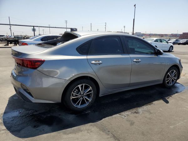 2022 KIA FORTE