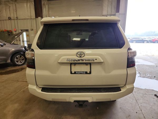 2018 TOYOTA 4RUNNER